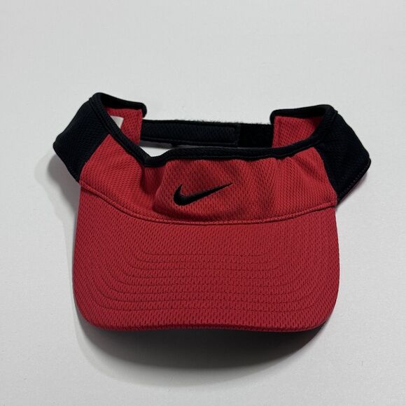 VTG Nike Golf Red Embroidered Snapback Hat Sports Cap Visor Swoosh Logo Strapped - Picture 2 of 4